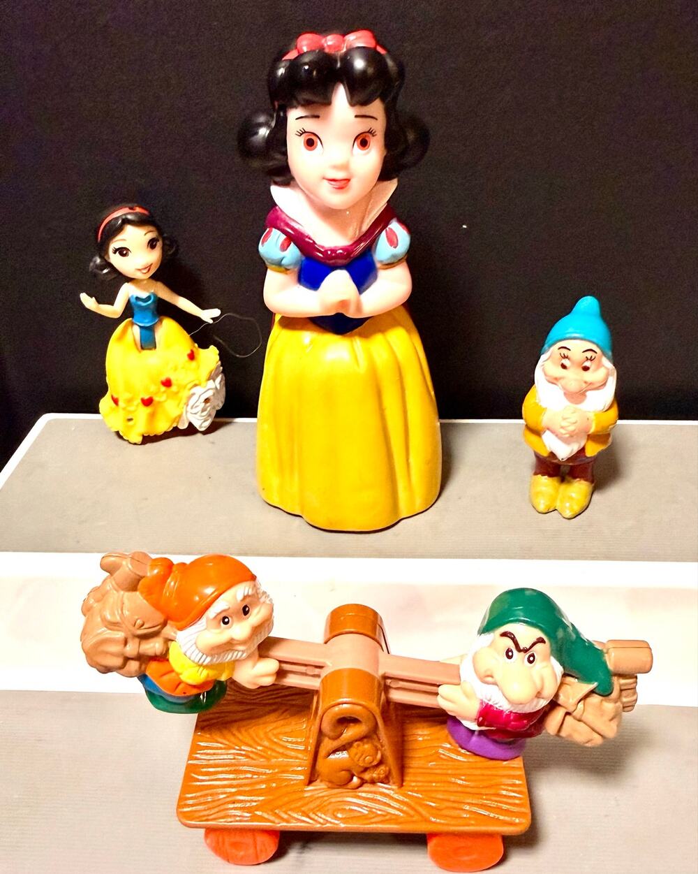 1993 McDonald's Happy Meal re-release Disney's Snow White and the Seven Dwarfs.
